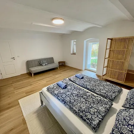 Niemtscher Am * Niemtsch