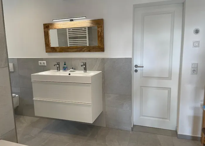 Niemtscher Am Semesterbostad Niemtsch